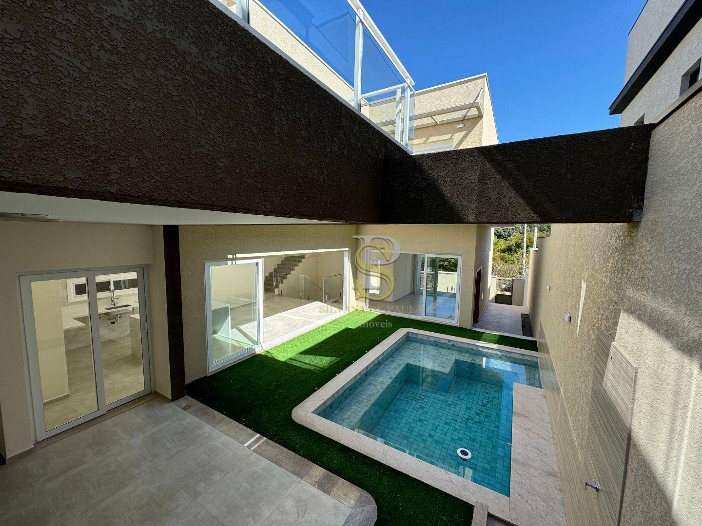 Casa à venda com 4 quartos, 300m² - Foto 40