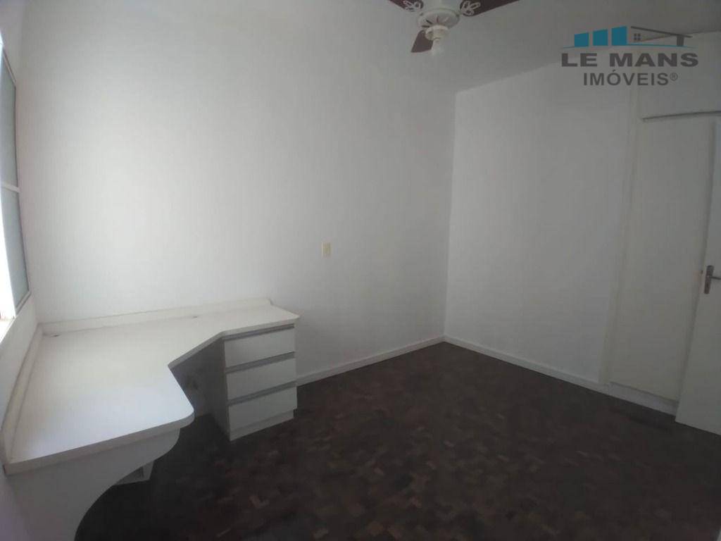 Casa à venda com 3 quartos, 180m² - Foto 16