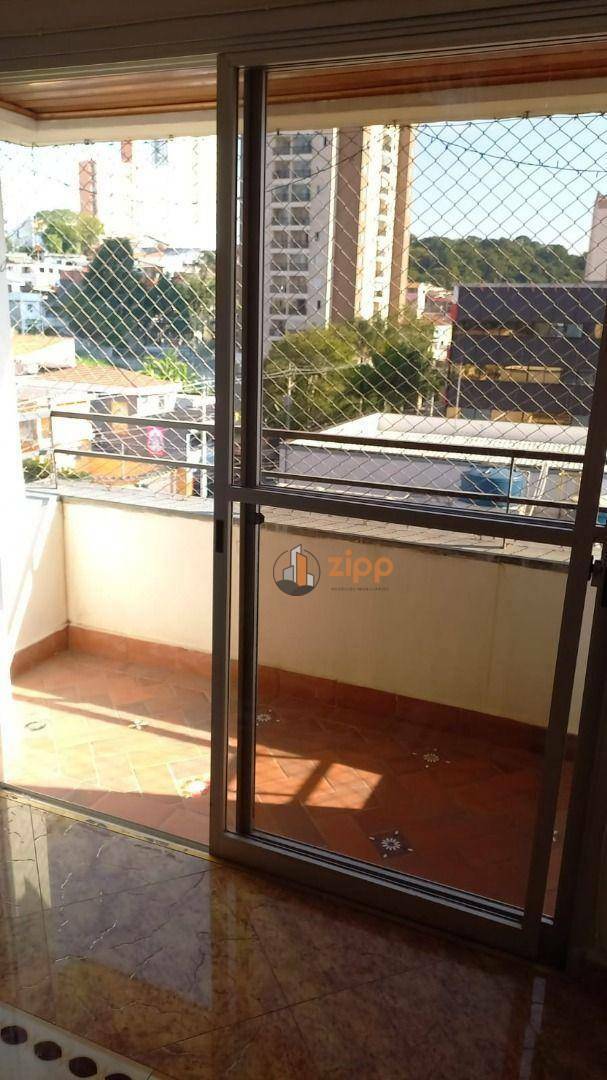 Apartamento à venda com 2 quartos, 70m² - Foto 4