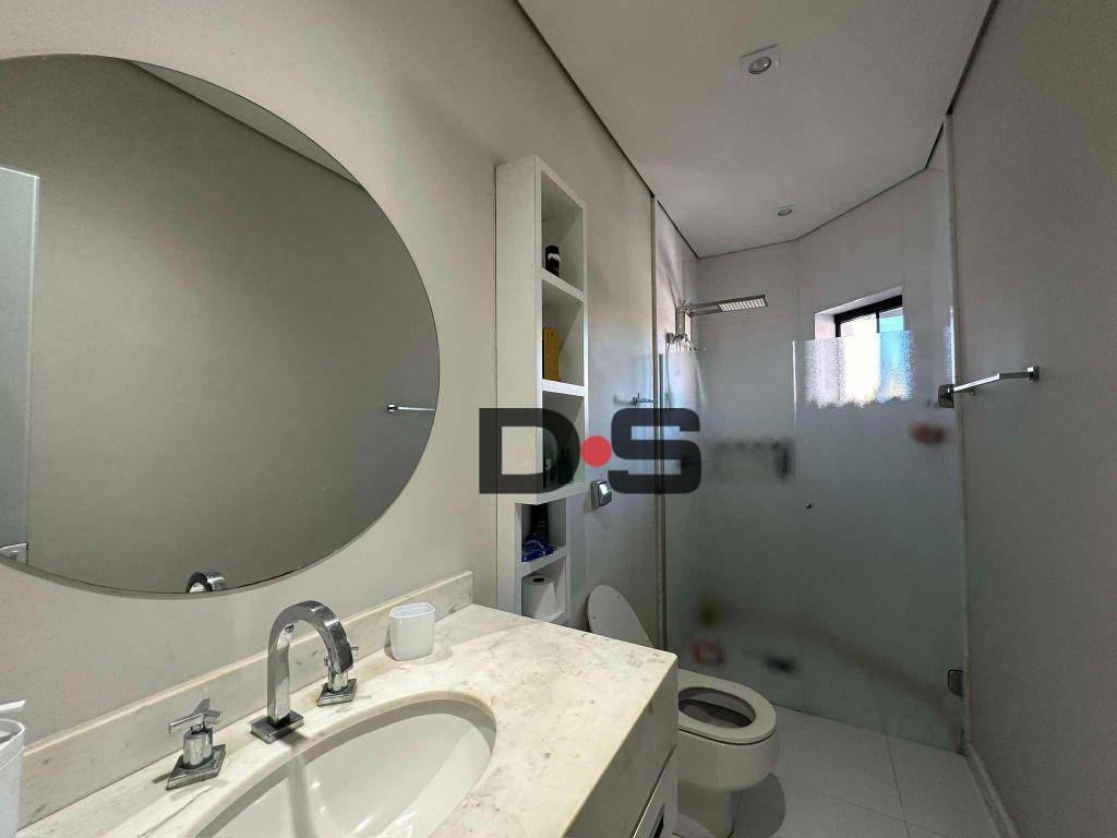 Sobrado à venda com 4 quartos, 312m² - Foto 8