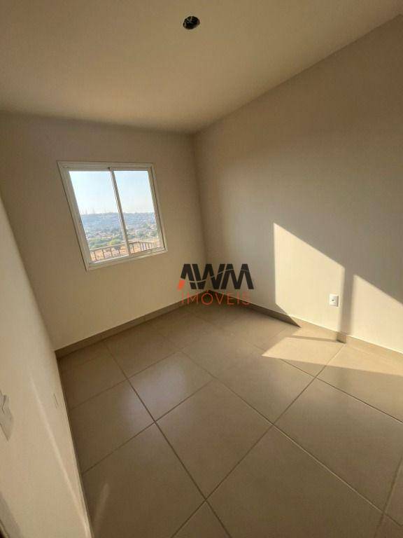 Apartamento à venda com 3 quartos, 76m² - Foto 13