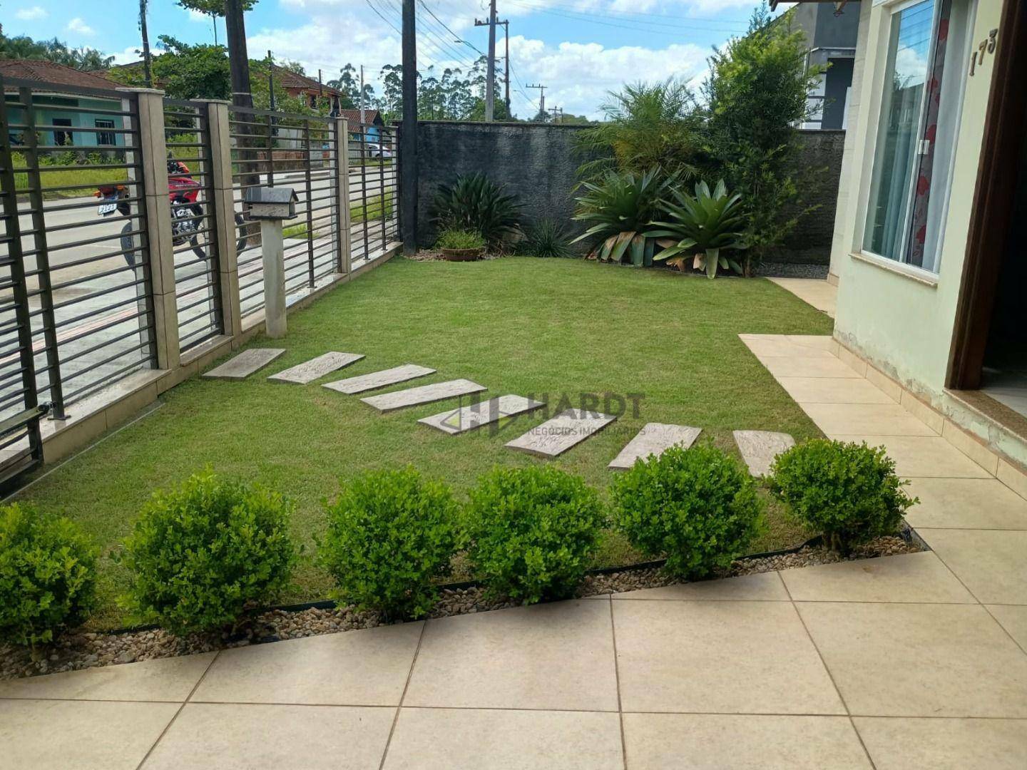Casa à venda com 2 quartos, 88m² - Foto 4