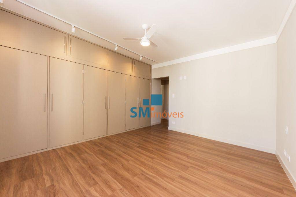 Apartamento à venda com 3 quartos, 212m² - Foto 18