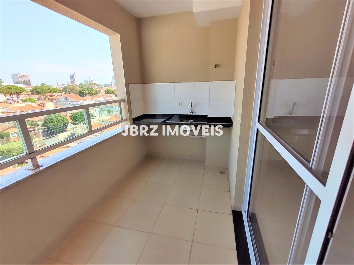 Apartamento à venda com 3 quartos, 82m² - Foto 4