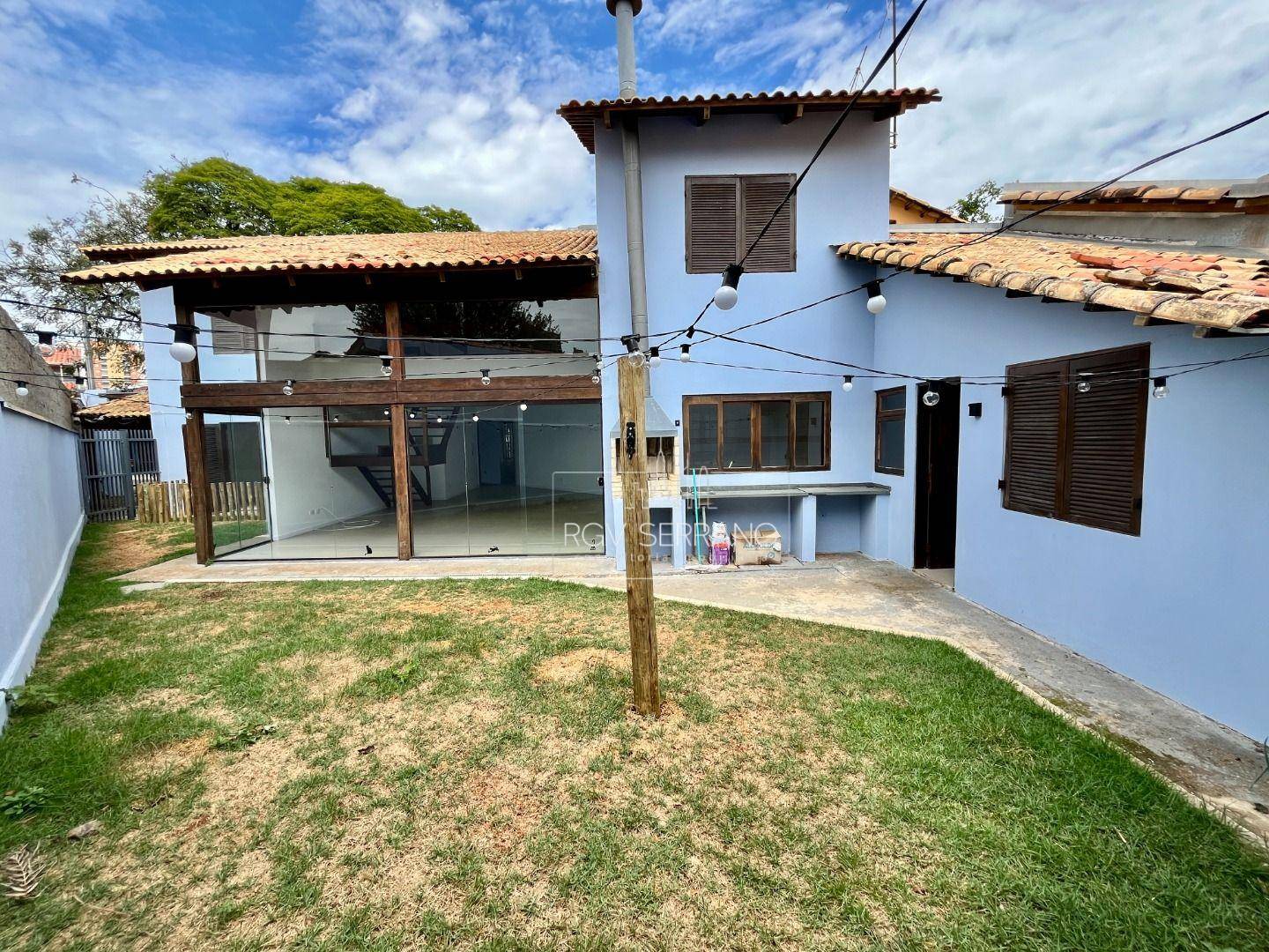 Sobrado, 3 quartos, 213 m² - Foto 2