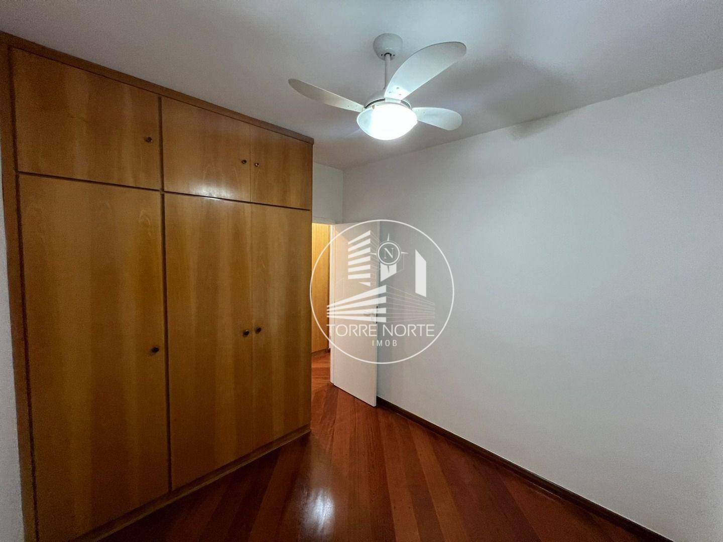 Apartamento à venda com 3 quartos, 95m² - Foto 11