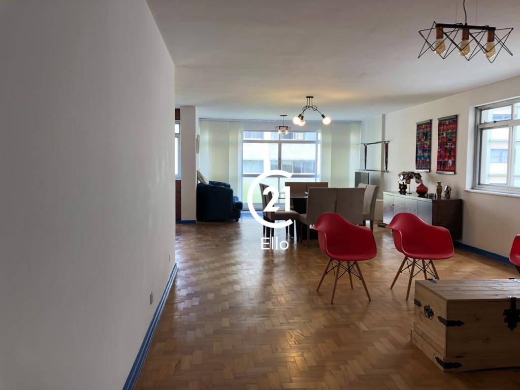 Apartamento à venda com 3 quartos, 210m² - Foto 3