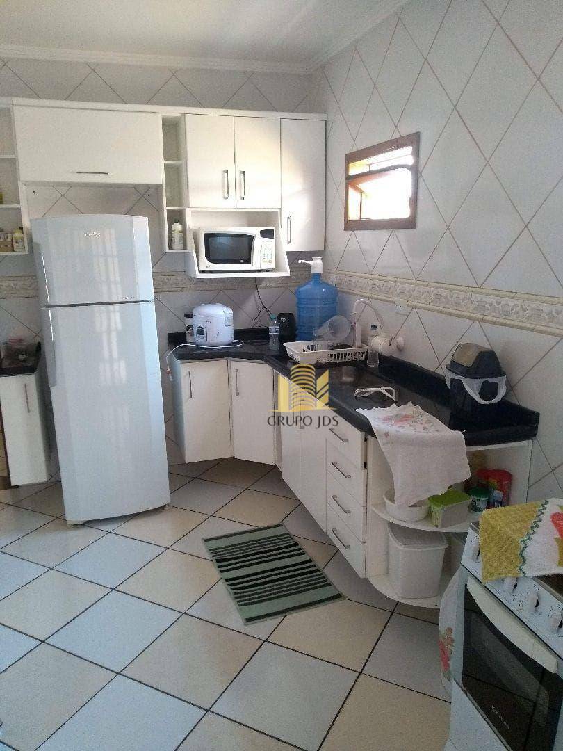 Sobrado à venda com 3 quartos, 193m² - Foto 7