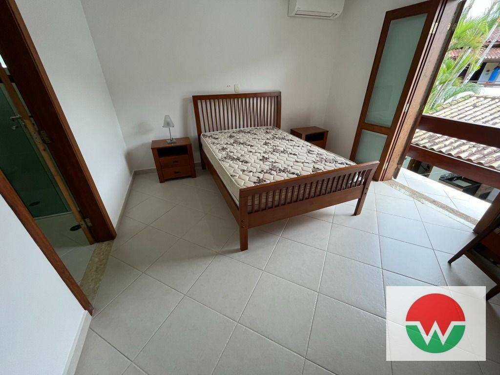 Casa de Condomínio à venda com 3 quartos, 270m² - Foto 10