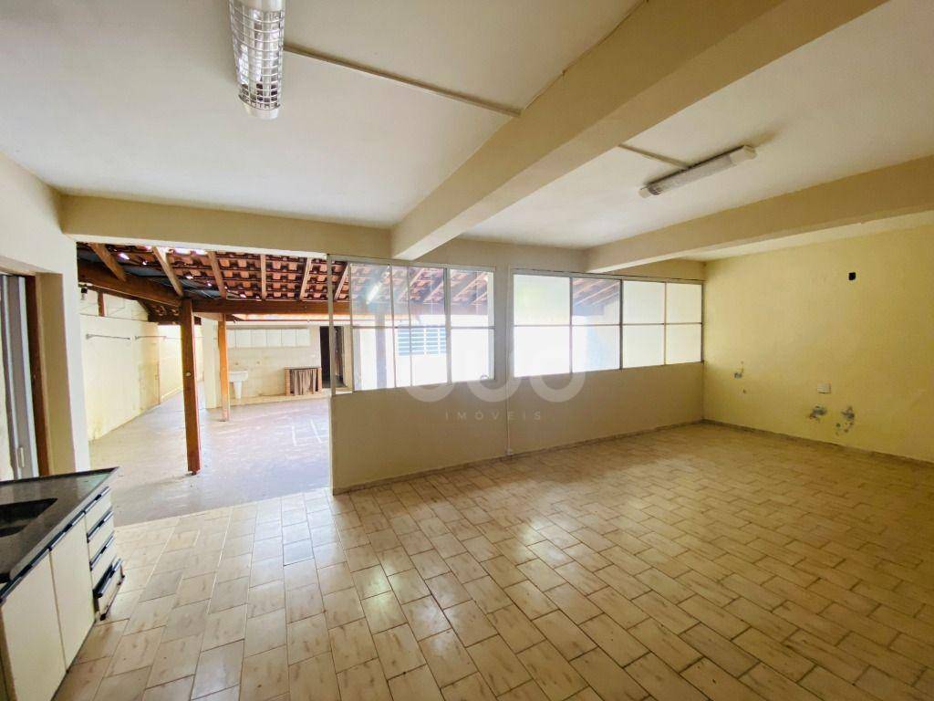 Casa à venda com 3 quartos, 327m² - Foto 34