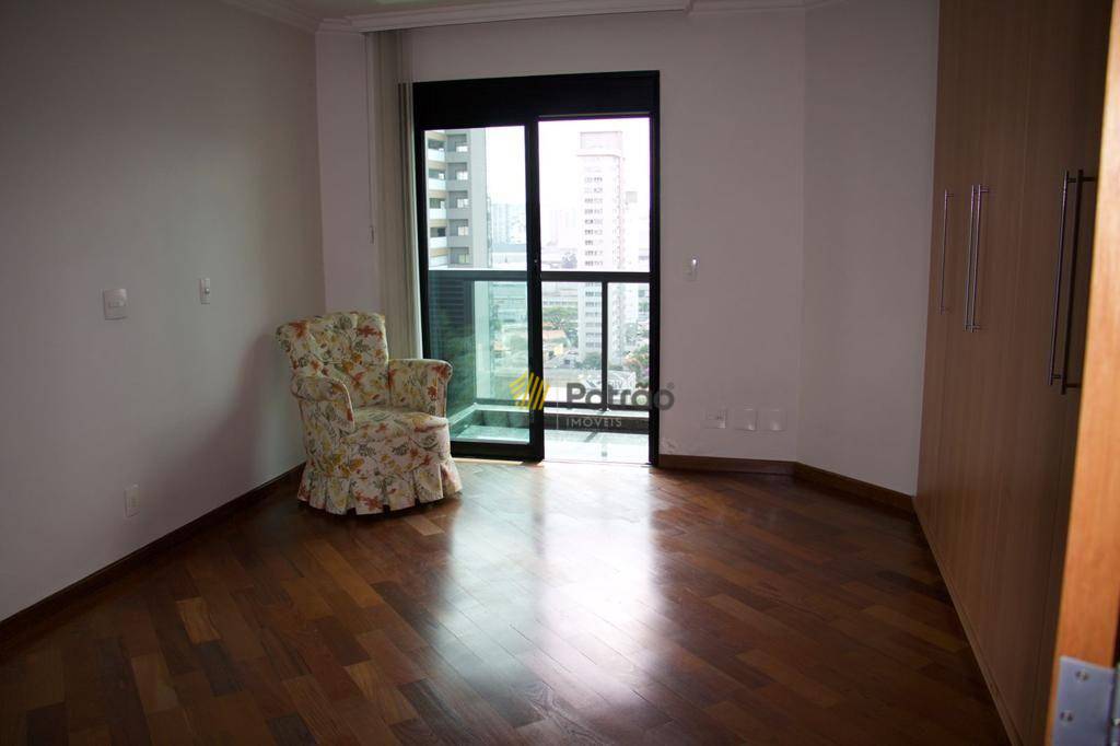 Apartamento à venda com 4 quartos, 215m² - Foto 10