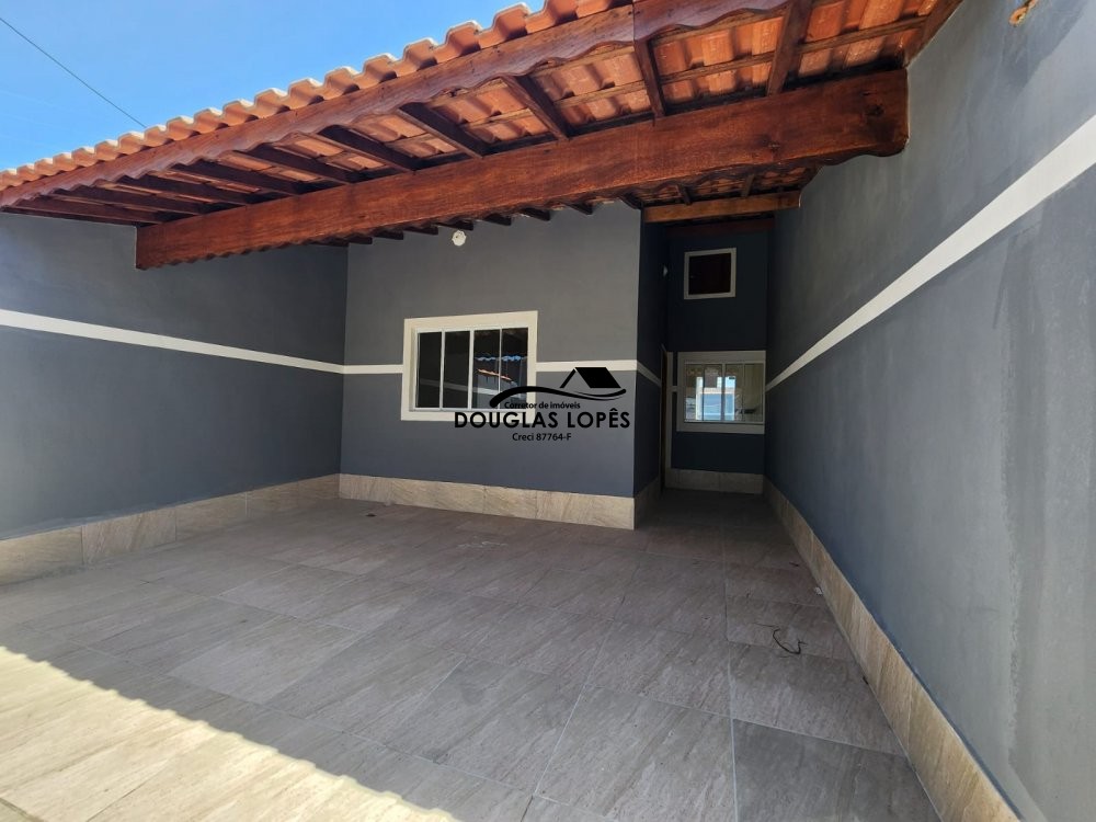 Casa à venda com 2 quartos, 69m² - Foto 2