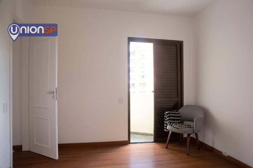 Apartamento à venda com 3 quartos, 130m² - Foto 7