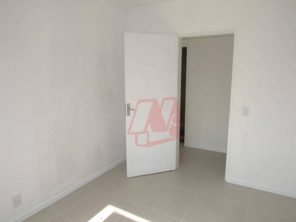 Apartamento à venda e aluguel com 2 quartos, 77m² - Foto 10