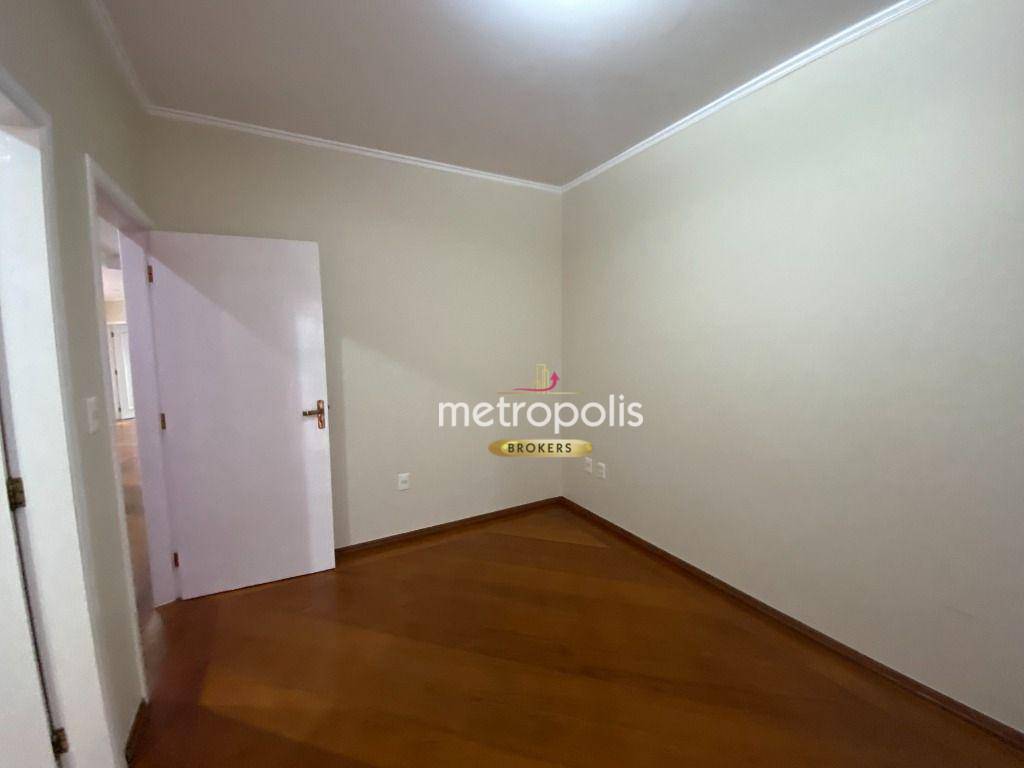 Sobrado à venda com 5 quartos, 382m² - Foto 41