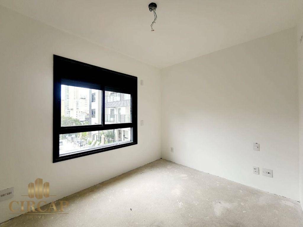 Apartamento à venda com 3 quartos, 101m² - Foto 14