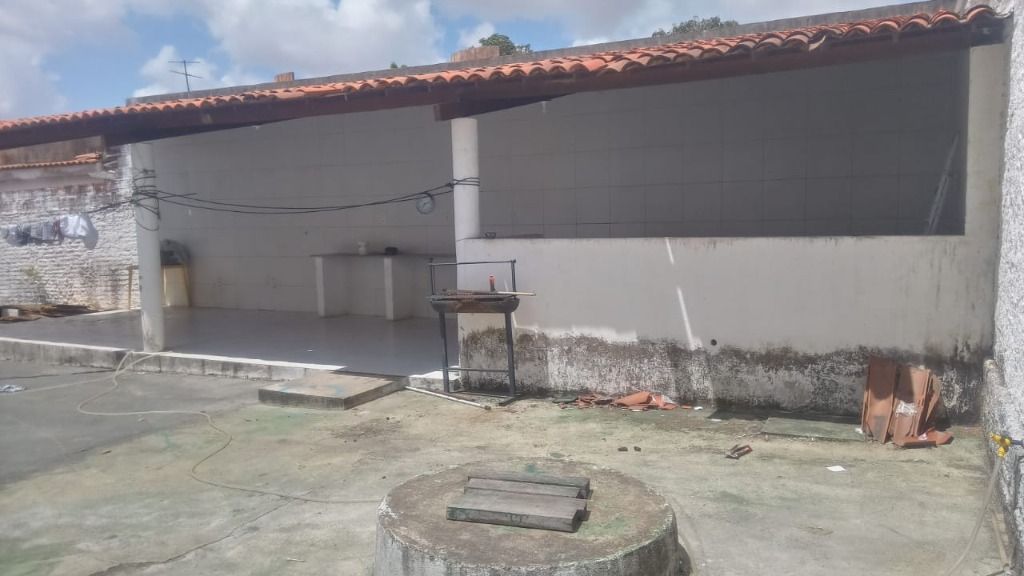 Casa à venda com 3 quartos, 200m² - Foto 8