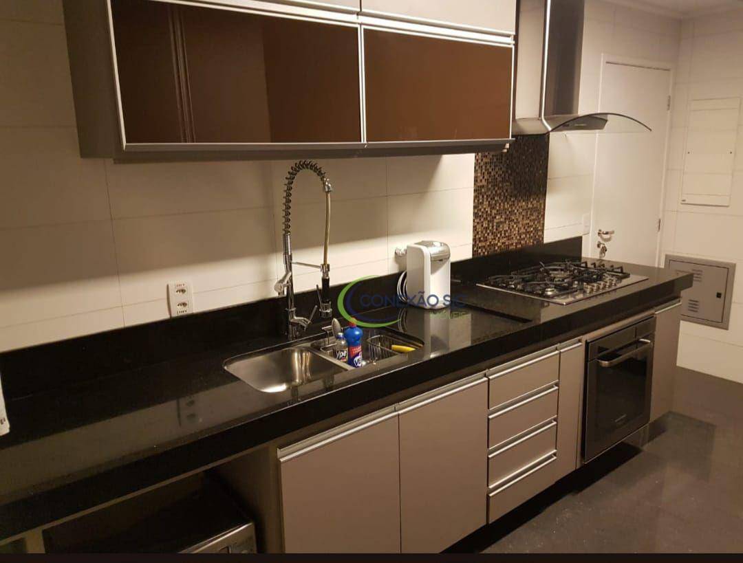 Apartamento à venda com 3 quartos, 194m² - Foto 5