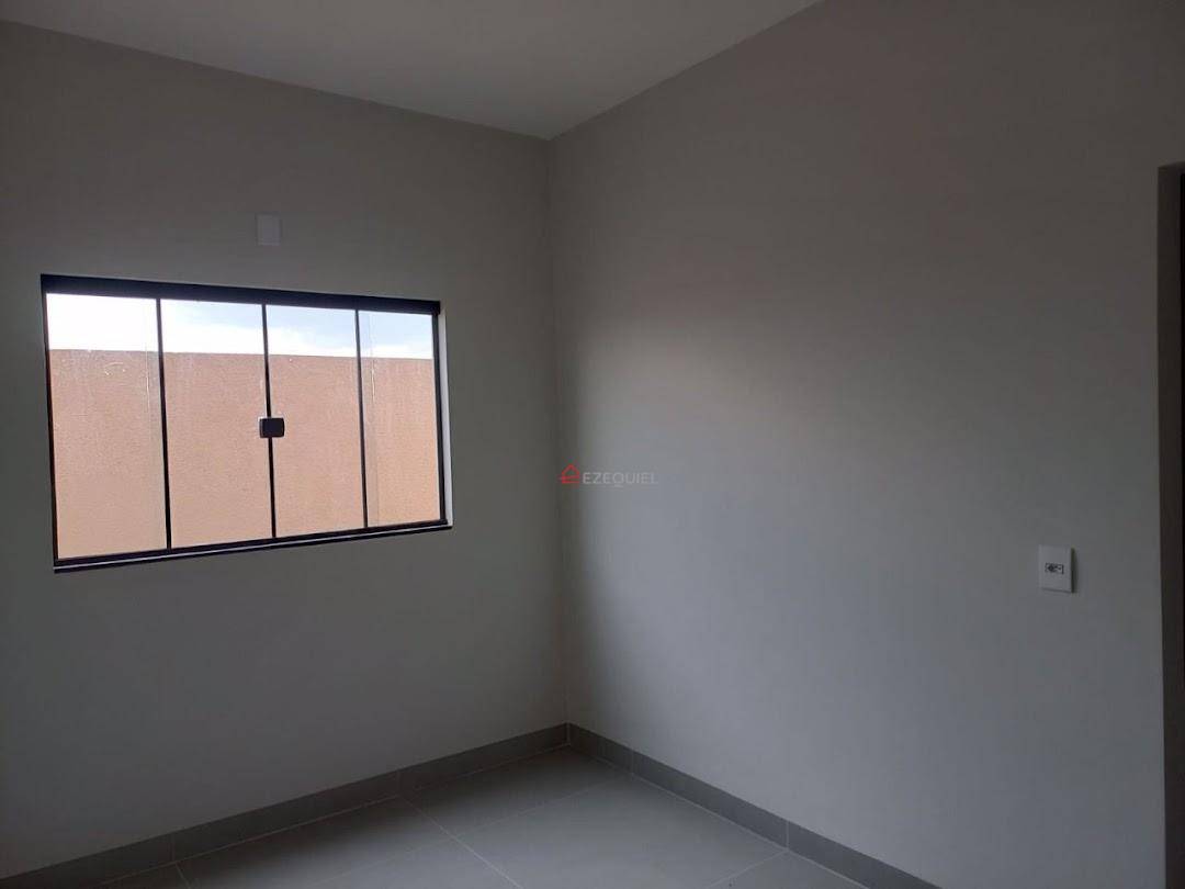 Casa à venda com 3 quartos, 165m² - Foto 9