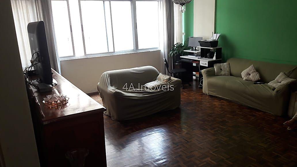 Apartamento à venda com 3 quartos, 160m² - Foto 2