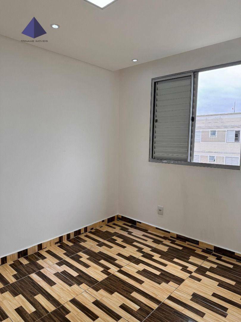 Apartamento à venda com 2 quartos, 40m² - Foto 7