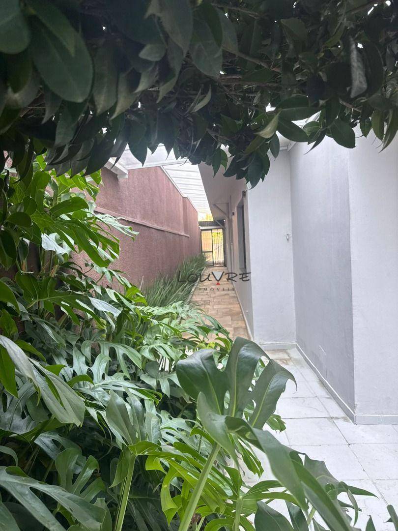 Casa à venda e aluguel com 6 quartos, 350m² - Foto 4