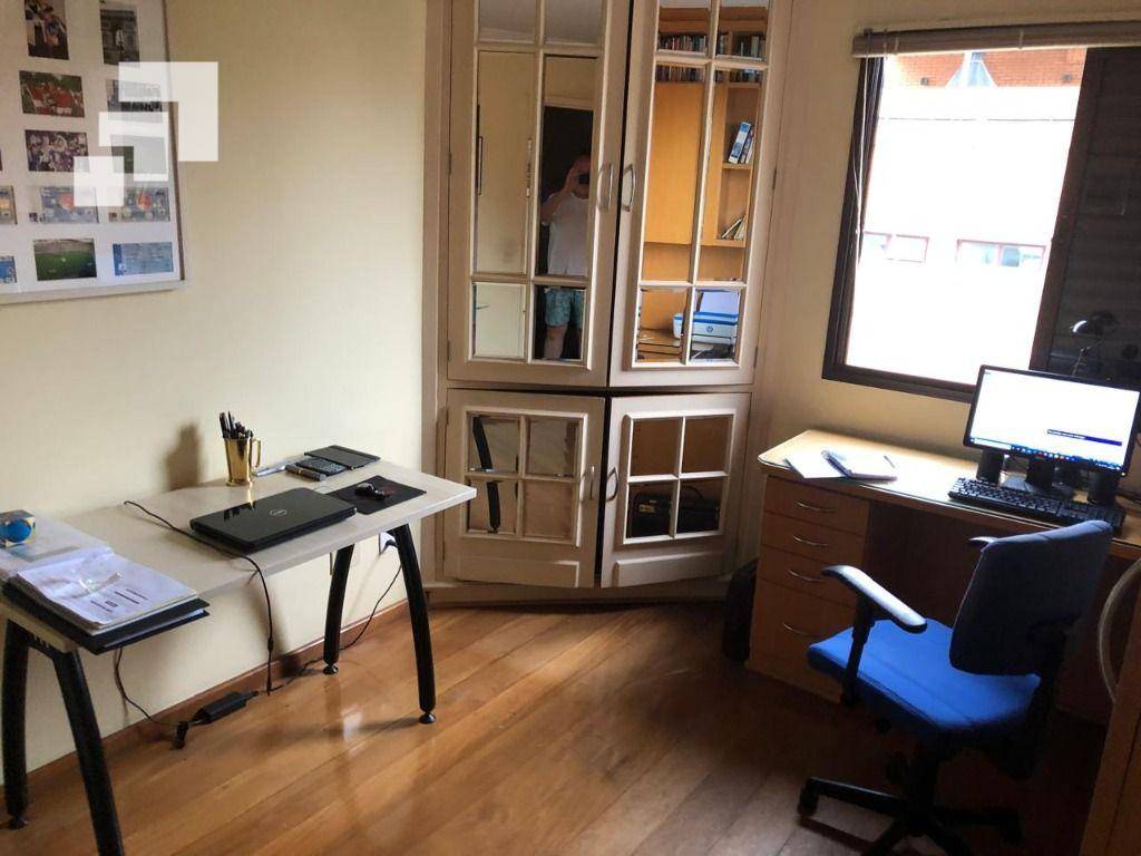 Apartamento à venda com 3 quartos, 130m² - Foto 10