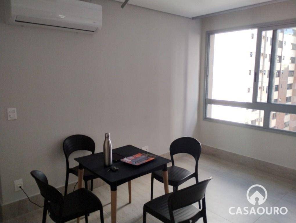 Apartamento à venda com 2 quartos, 62m² - Foto 4