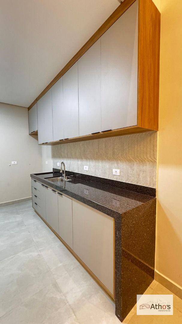 Casa à venda com 3 quartos, 105m² - Foto 5