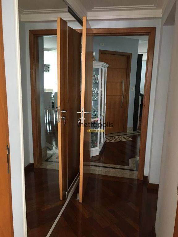 Apartamento à venda com 3 quartos, 188m² - Foto 8