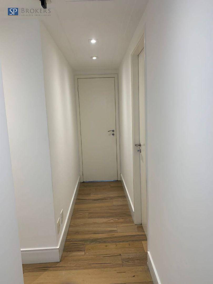 Apartamento à venda com 4 quartos, 186m² - Foto 11