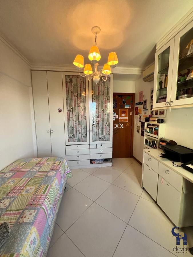 Apartamento à venda com 3 quartos, 126m² - Foto 8