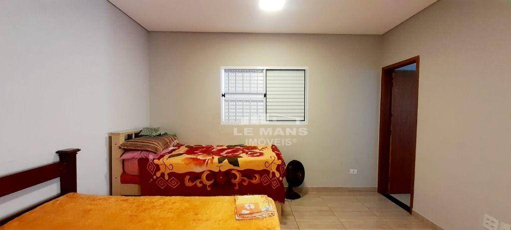 Chácara à venda com 3 quartos, 150m² - Foto 15