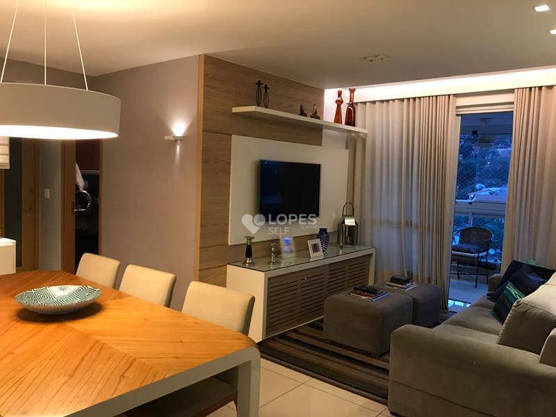 Apartamento à venda com 3 quartos, 120m² - Foto 1