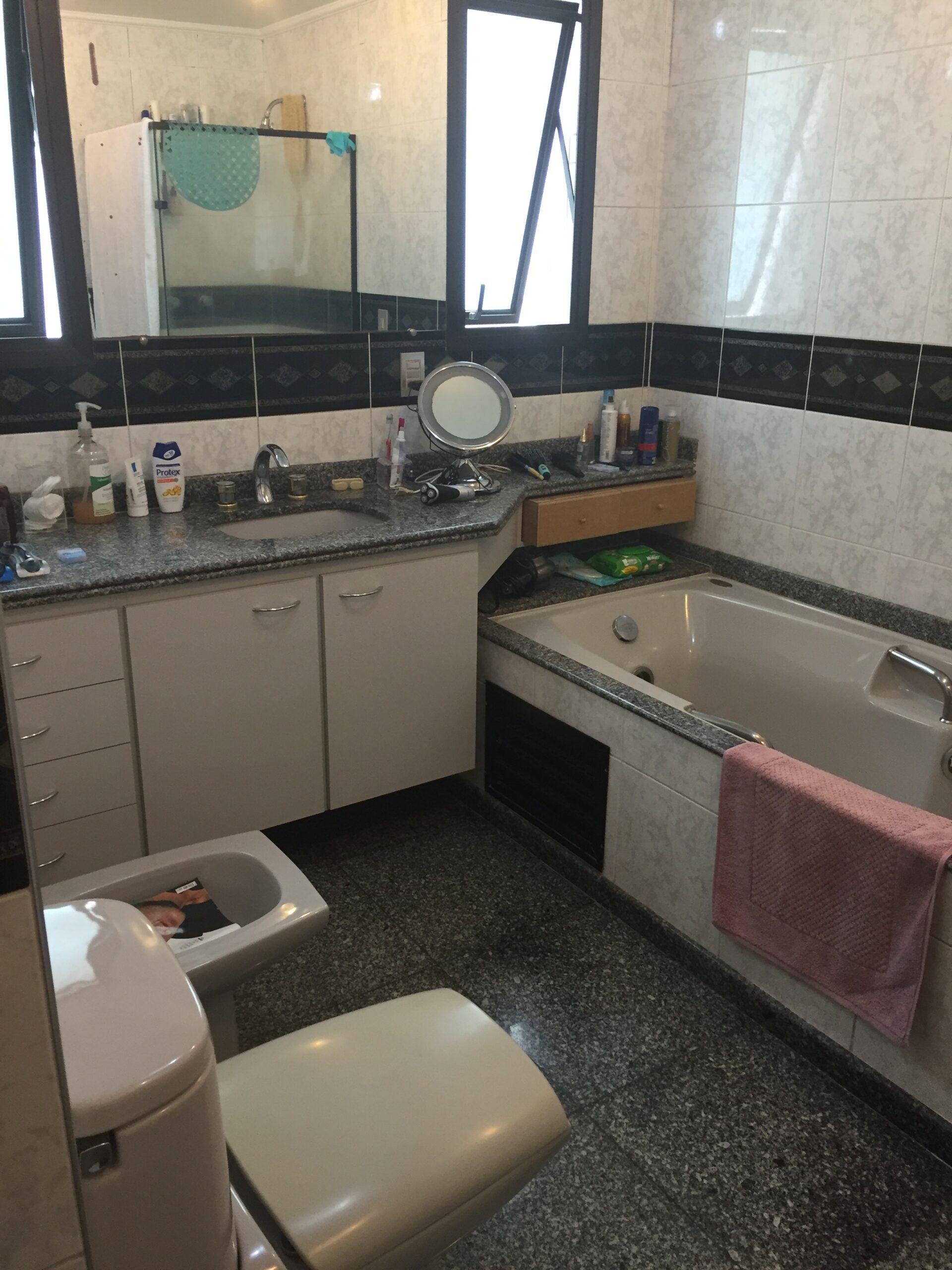 Apartamento à venda com 3 quartos, 226m² - Foto 13