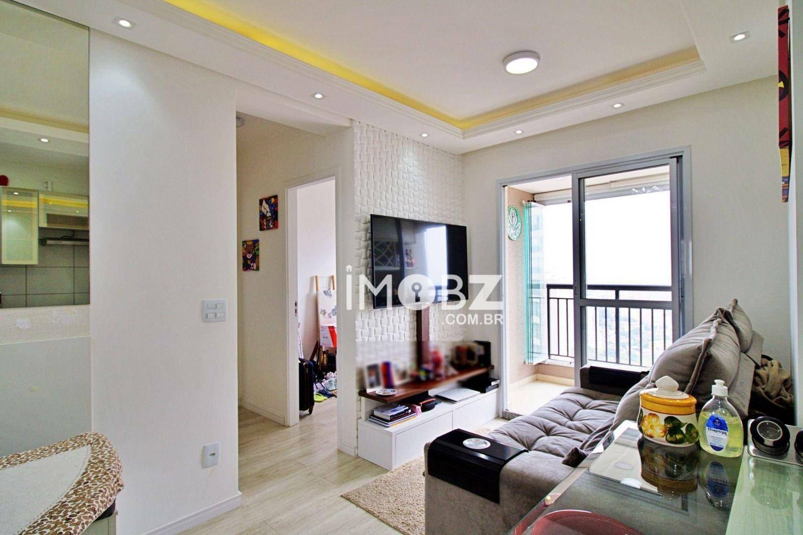 Apartamento à venda com 2 quartos, 47m² - Foto 2