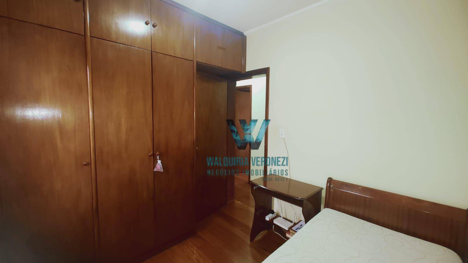 Casa à venda com 3 quartos, 197m² - Foto 9