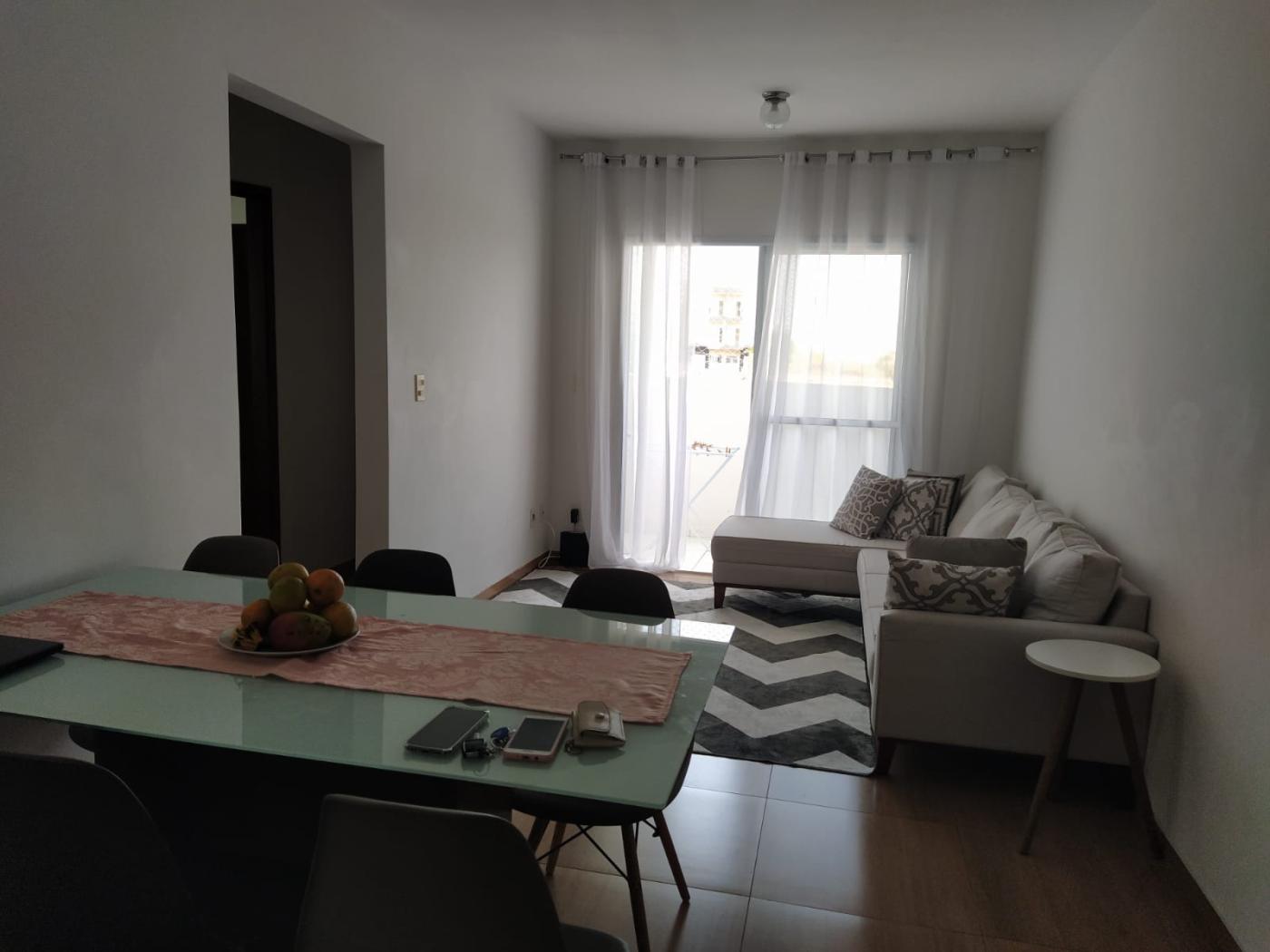 Apartamento à venda com 3 quartos, 97m² - Foto 2