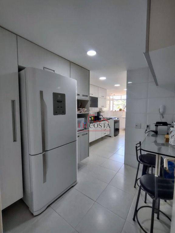 Apartamento à venda com 3 quartos, 113m² - Foto 31