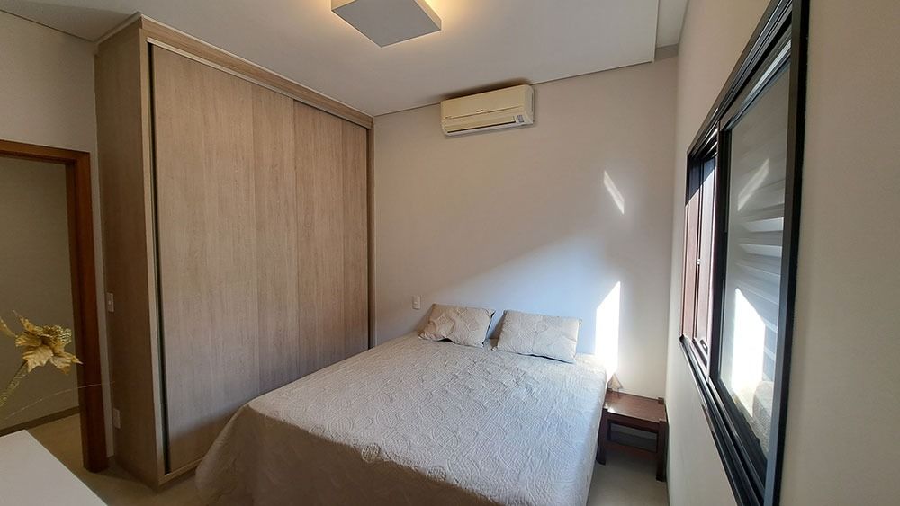 Casa de Condomínio à venda com 3 quartos, 200m² - Foto 3