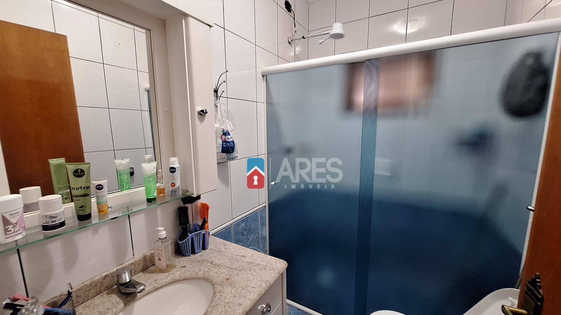 Casa à venda com 3 quartos, 600m² - Foto 16