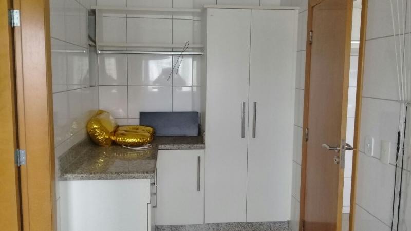 Apartamento à venda com 3 quartos, 250m² - Foto 18