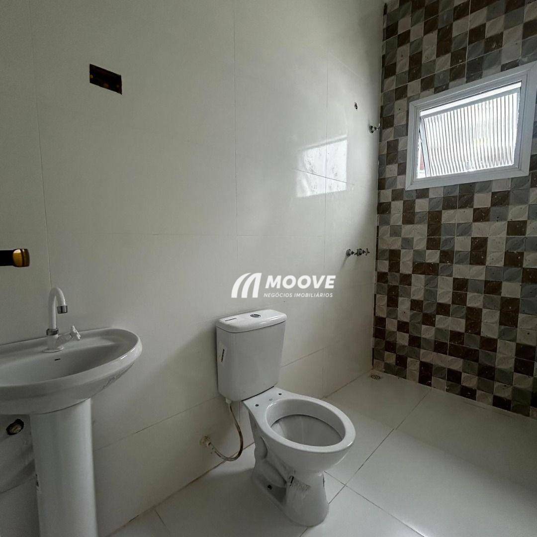 Casa à venda com 3 quartos, 130m² - Foto 15