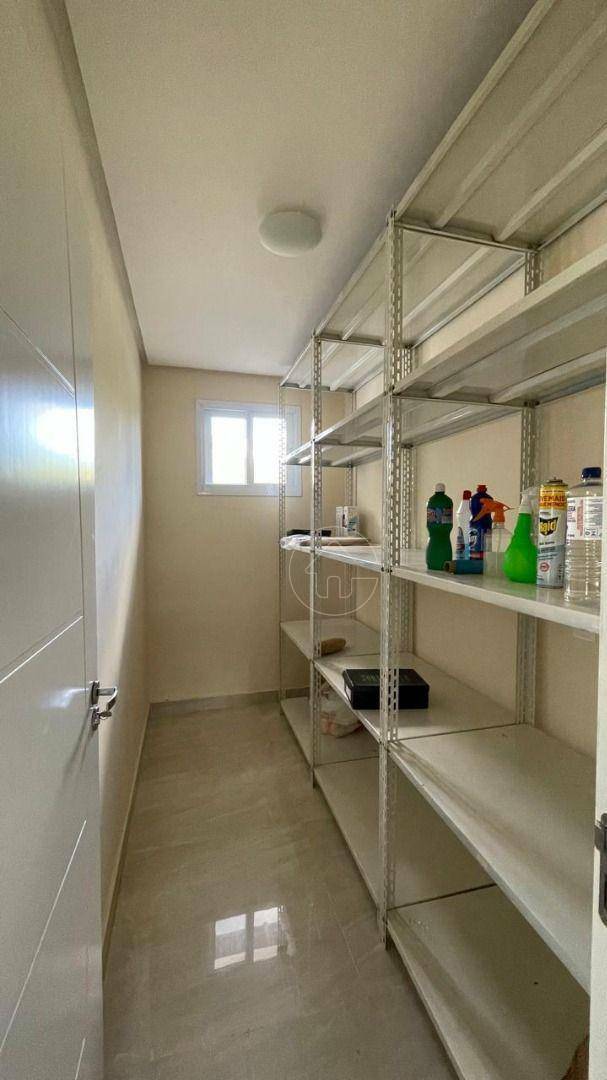 Casa à venda com 3 quartos, 279m² - Foto 11