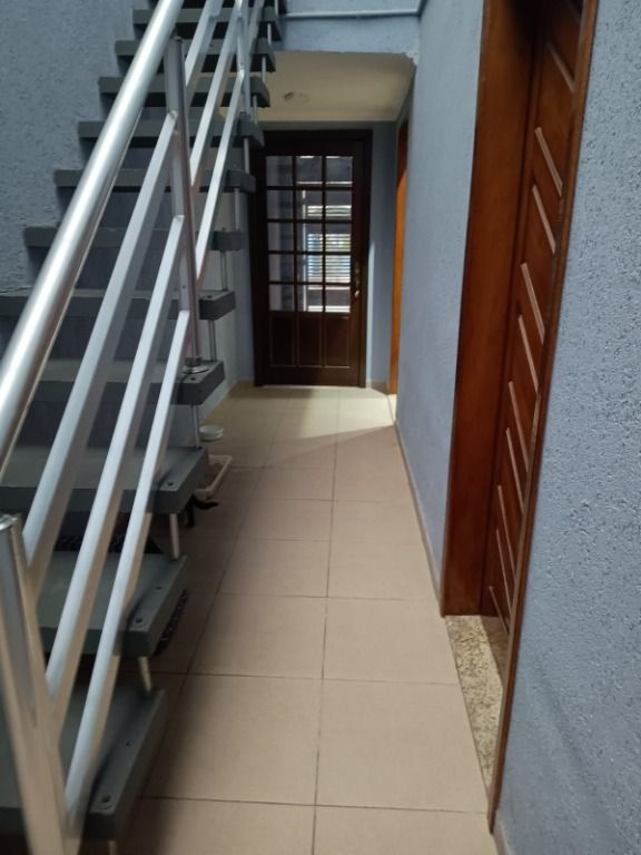 Casa à venda com 3 quartos, 200m² - Foto 20