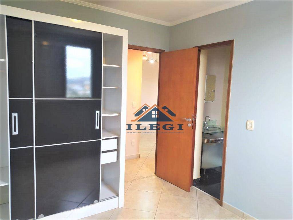 Apartamento para alugar com 3 quartos, 94m² - Foto 14