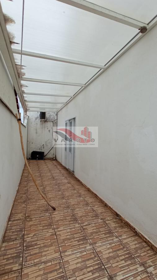 Casa à venda com 4 quartos, 80m² - Foto 20