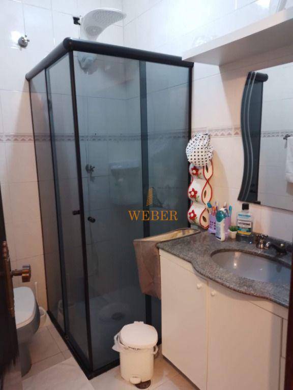 Sobrado à venda com 3 quartos, 120m² - Foto 2