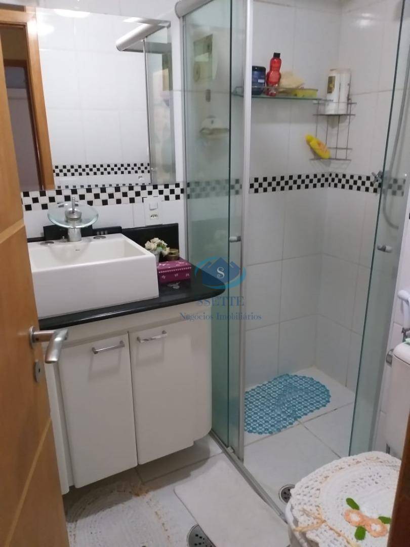 Apartamento à venda com 3 quartos, 84m² - Foto 15