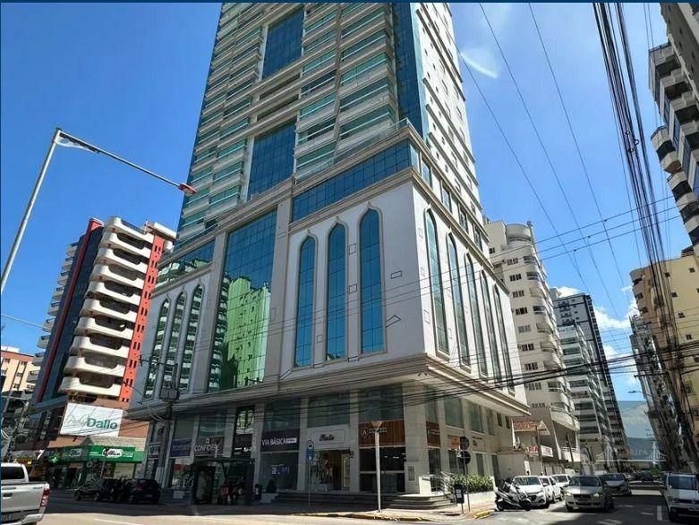 Cobertura, 6 quartos, 440 m² - Foto 1